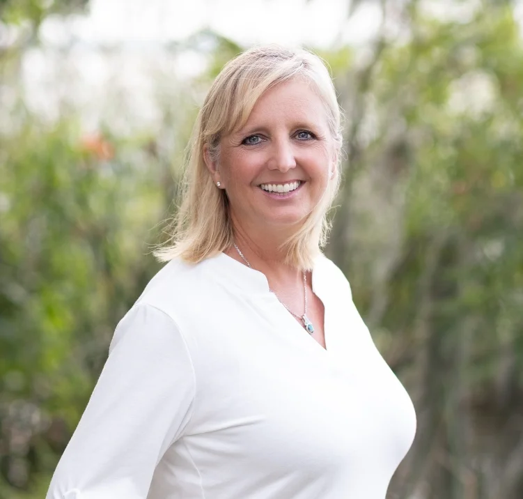 Dr. Lori Aiosa